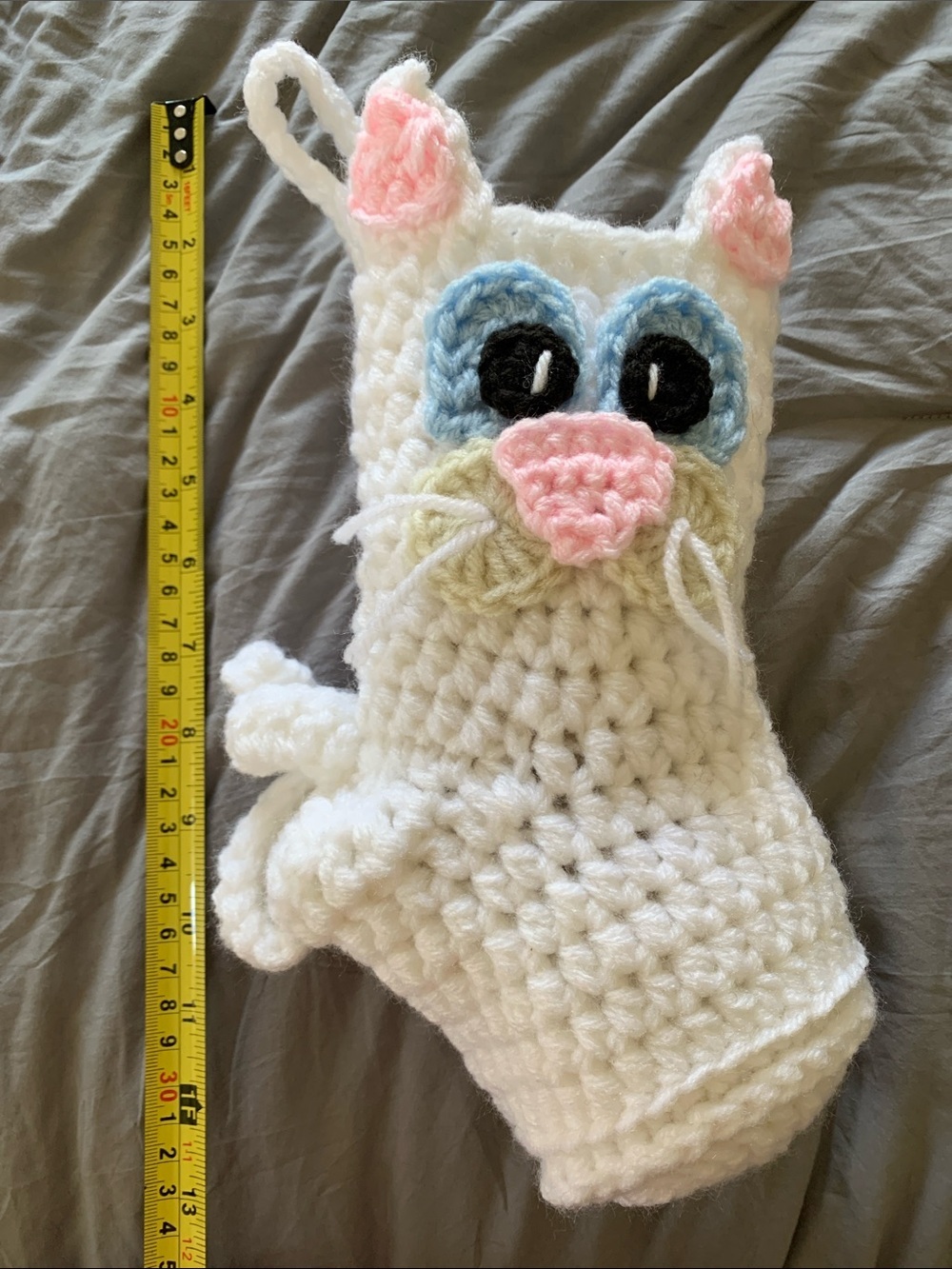 Handmade White Cat Stocking - Picture 4 of 4